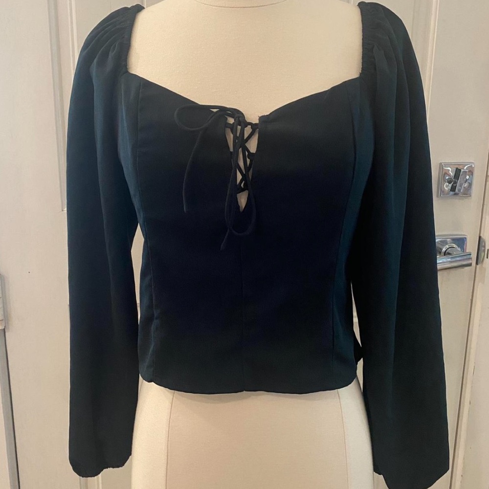 Abercrombie & Fitch Elegant Black Blouse